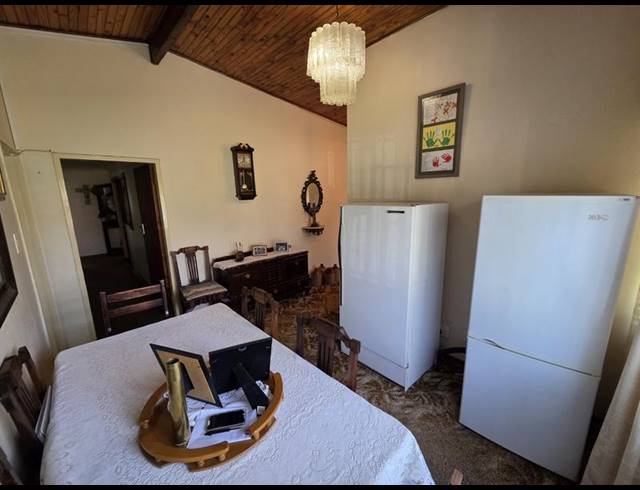 3 BEDROOM HOUSE FOR SALE IN SINOVILLE